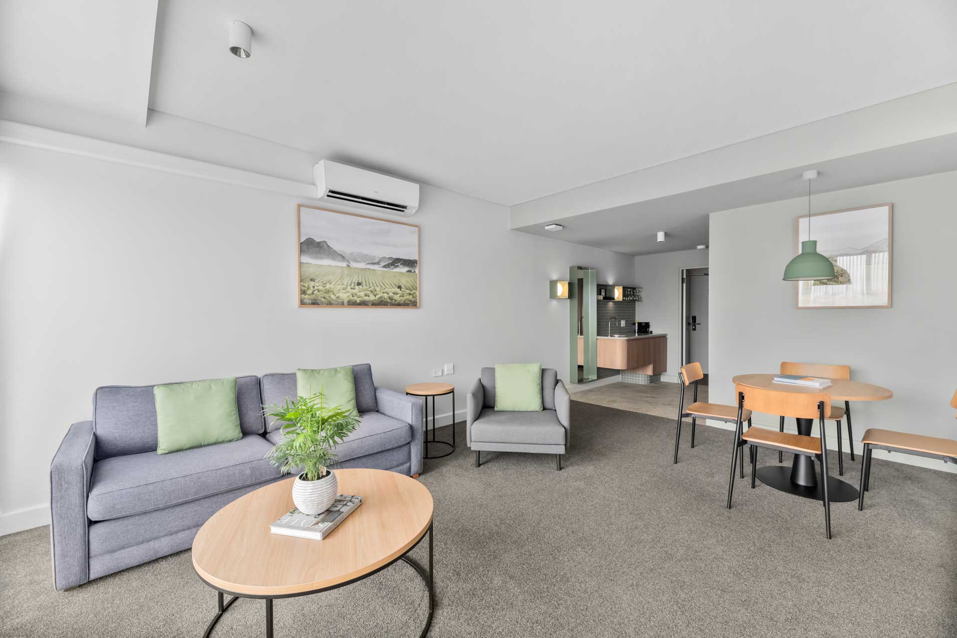 Two_bedroom_Suite-3-1000