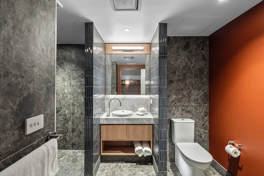 Signature Suite Bathroom